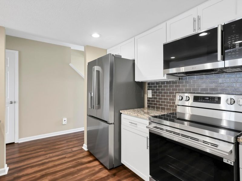 6333 Lakeview Drive E, Unit 6333, Grove City, OH 43123 Photo 13