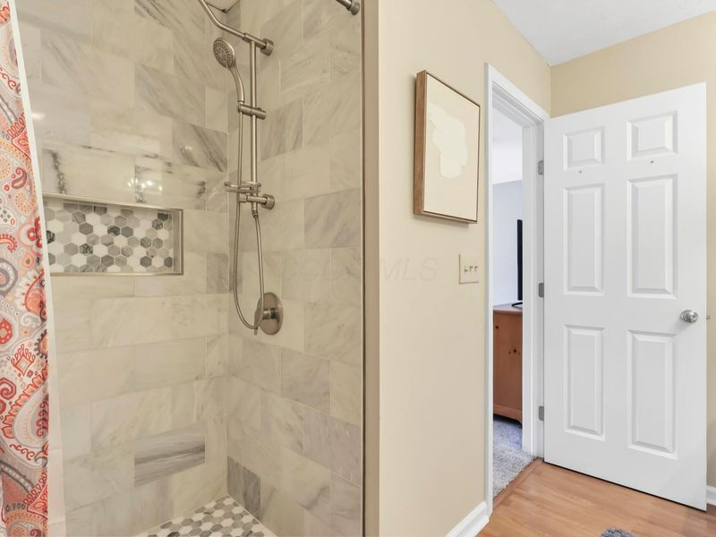 6333 Lakeview Drive E, Unit 6333, Grove City, OH 43123 Photo 22