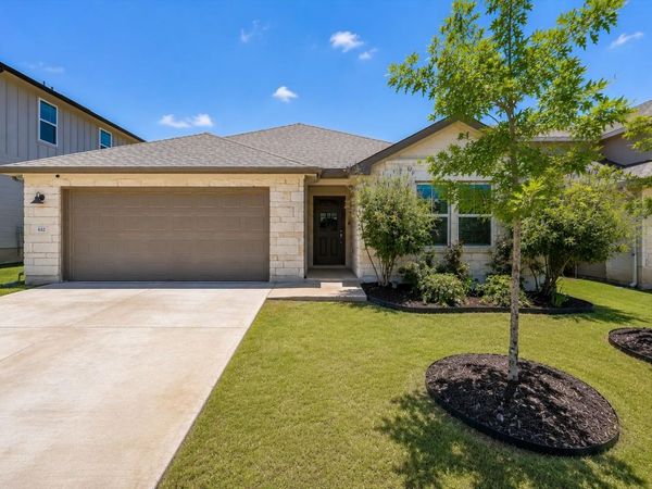 632 Wild Spur LN, Liberty Hill, TX 78642
