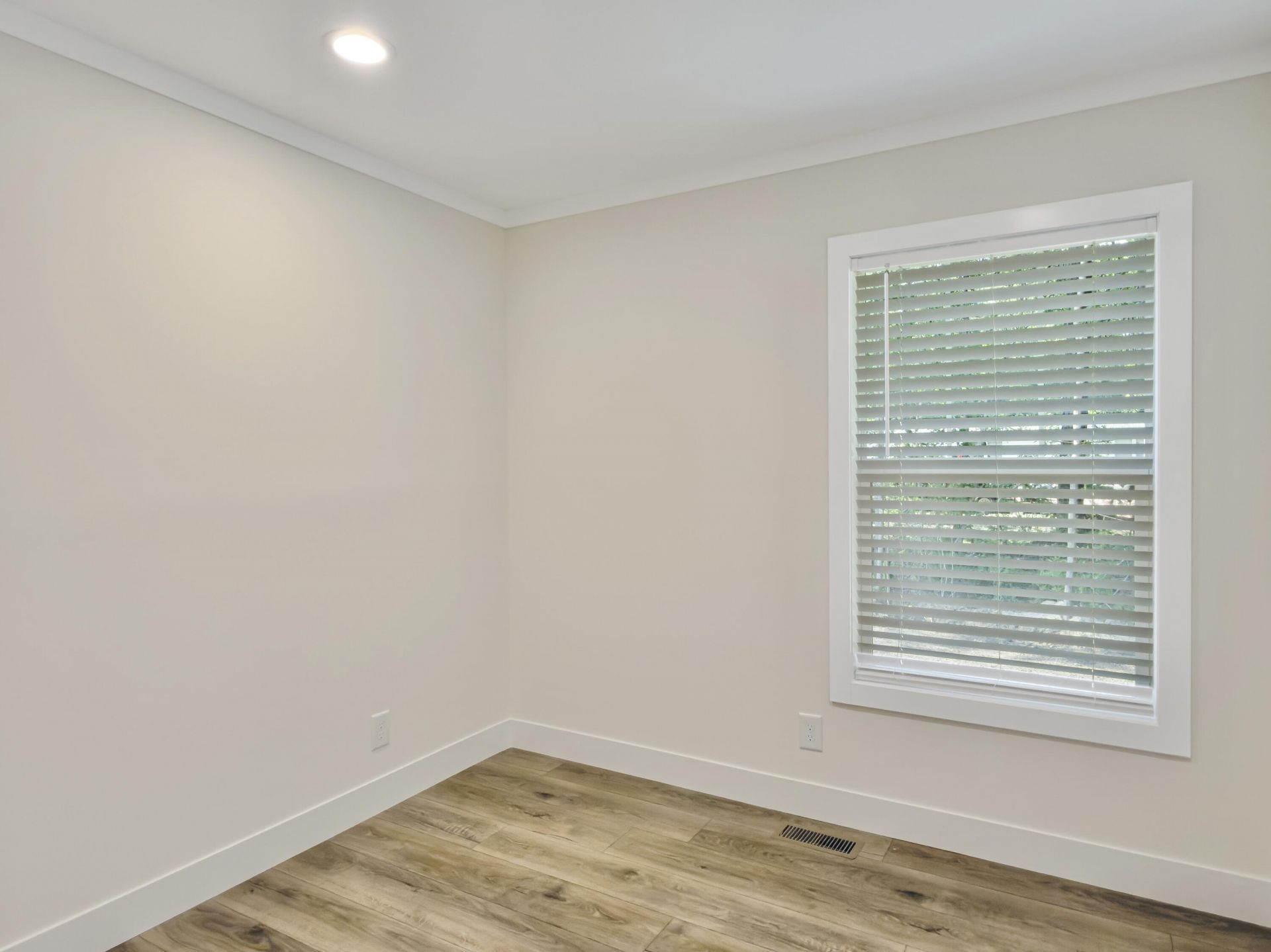 6152 State Road S-10-2077 Road Photo 32