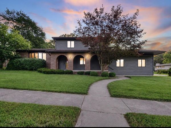 822 Luther Drive , Hobart, IN 46342