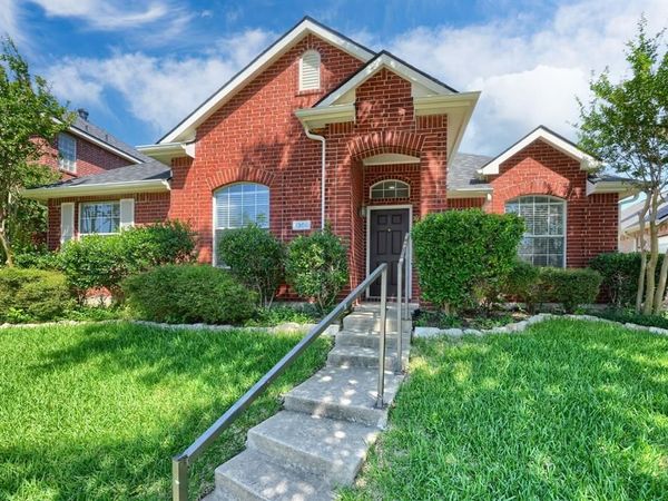 1305 Heather Brook Drive, Allen, TX 75002