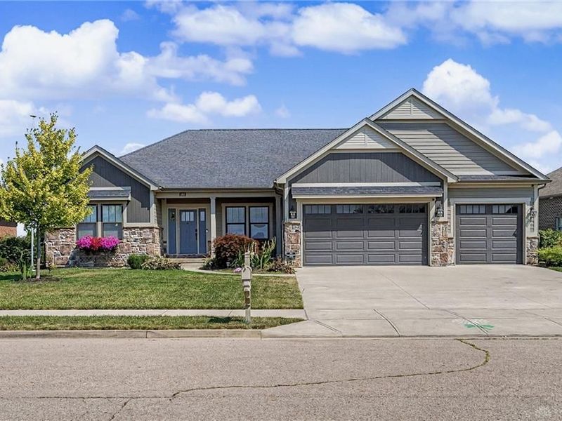 1095 Rosenthal Drive, Troy, OH 45373 Photo 2