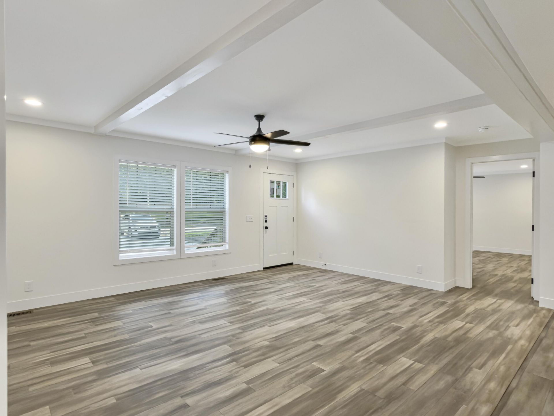 6156 State Road S-10-2077 Photo 15