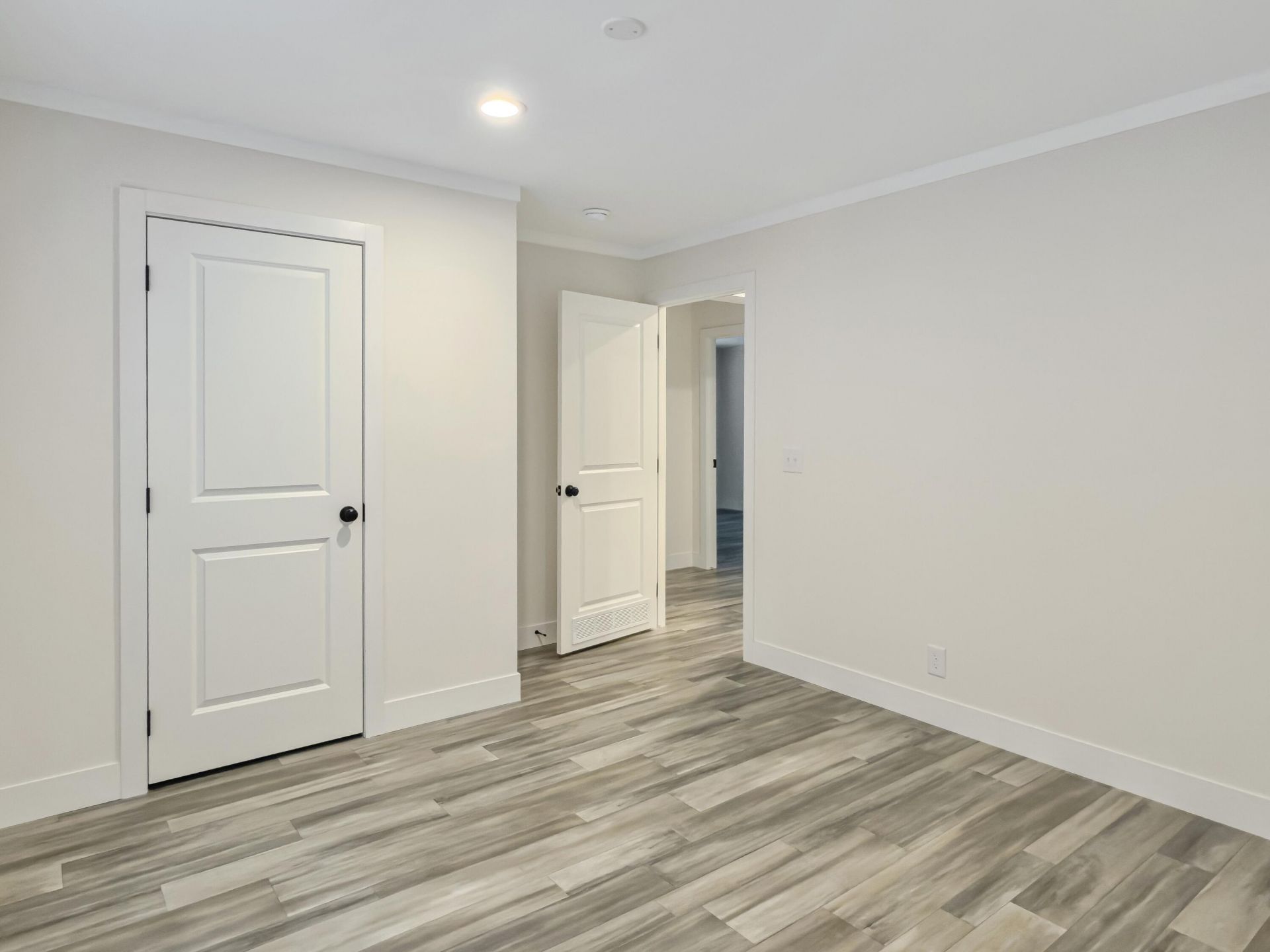 6156 State Road S-10-2077 Photo 34