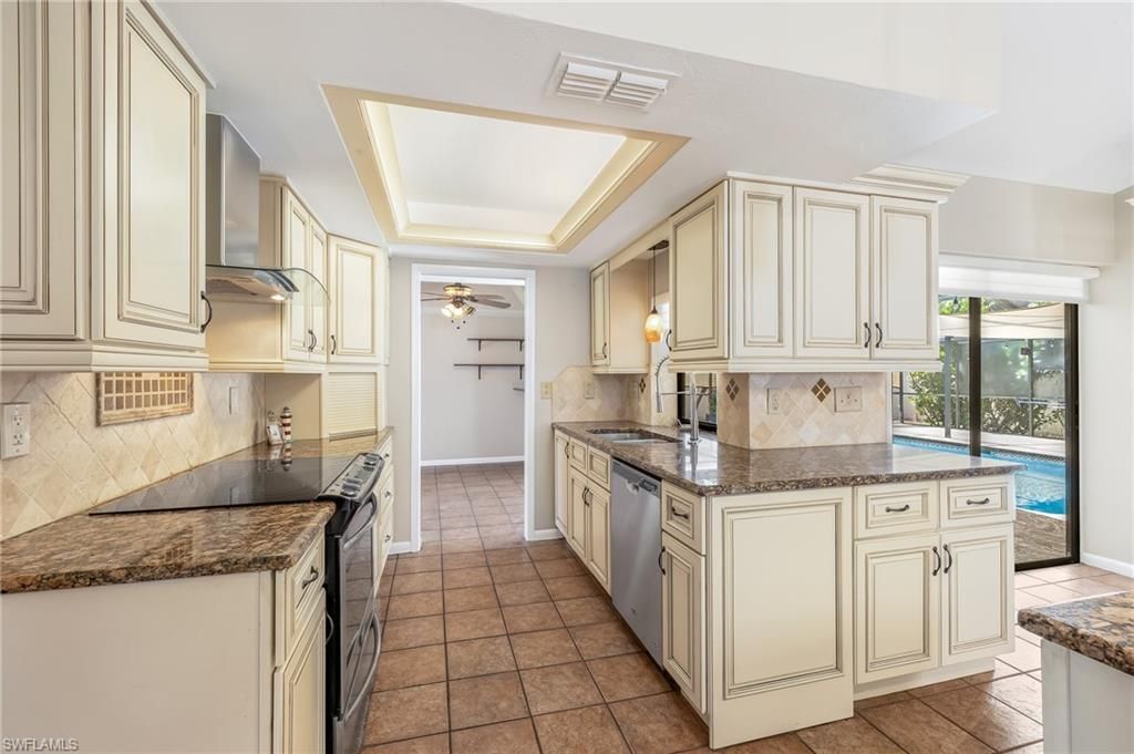 9166 King Rd E, Fort Myers, FL 33967 Photo