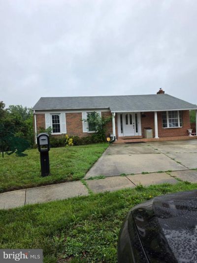 1422 FERNHILL COURT, DISTRICT HEIGHTS, MD 20747
