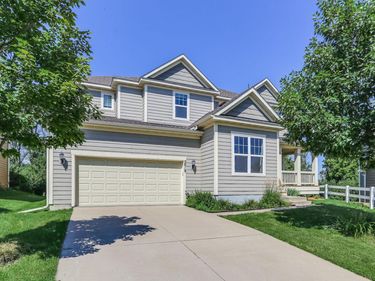 5019 Merrimac Lane N, Plymouth, MN 55446