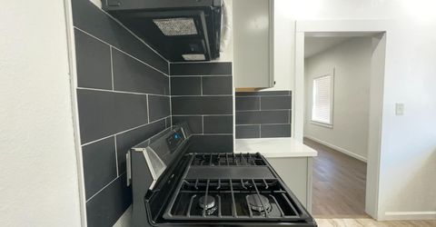 1016 X St, Sacramento, CA 95818 Photo