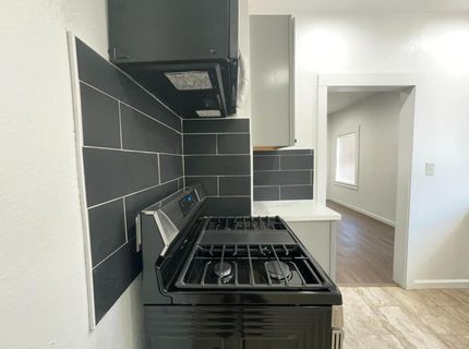 1016 X St, Sacramento, CA 95818 Photo