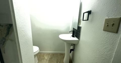 1016 X St, Sacramento, CA 95818 Photo