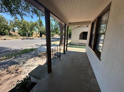 1016 X St, Sacramento, CA 95818 Photo