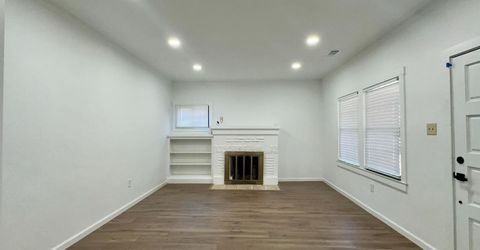 1016 X St, Sacramento, CA 95818 Photo