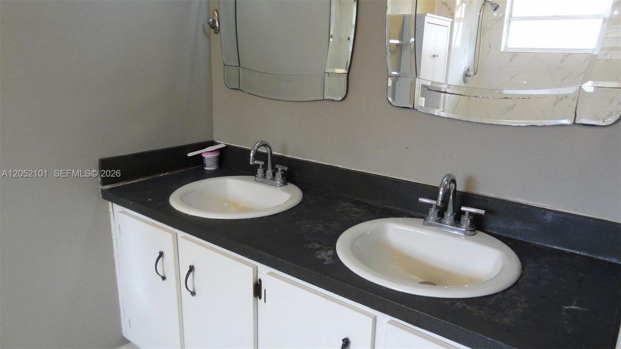 12276 NW 36th Pl, Sunrise, FL 33323 Photo