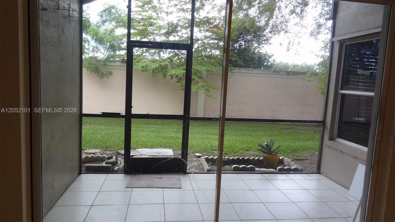 12276 NW 36th Pl, Sunrise, FL 33323 Photo