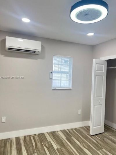 922 NW 2nd St , Unit 2, Miami, FL 33128 Photo
