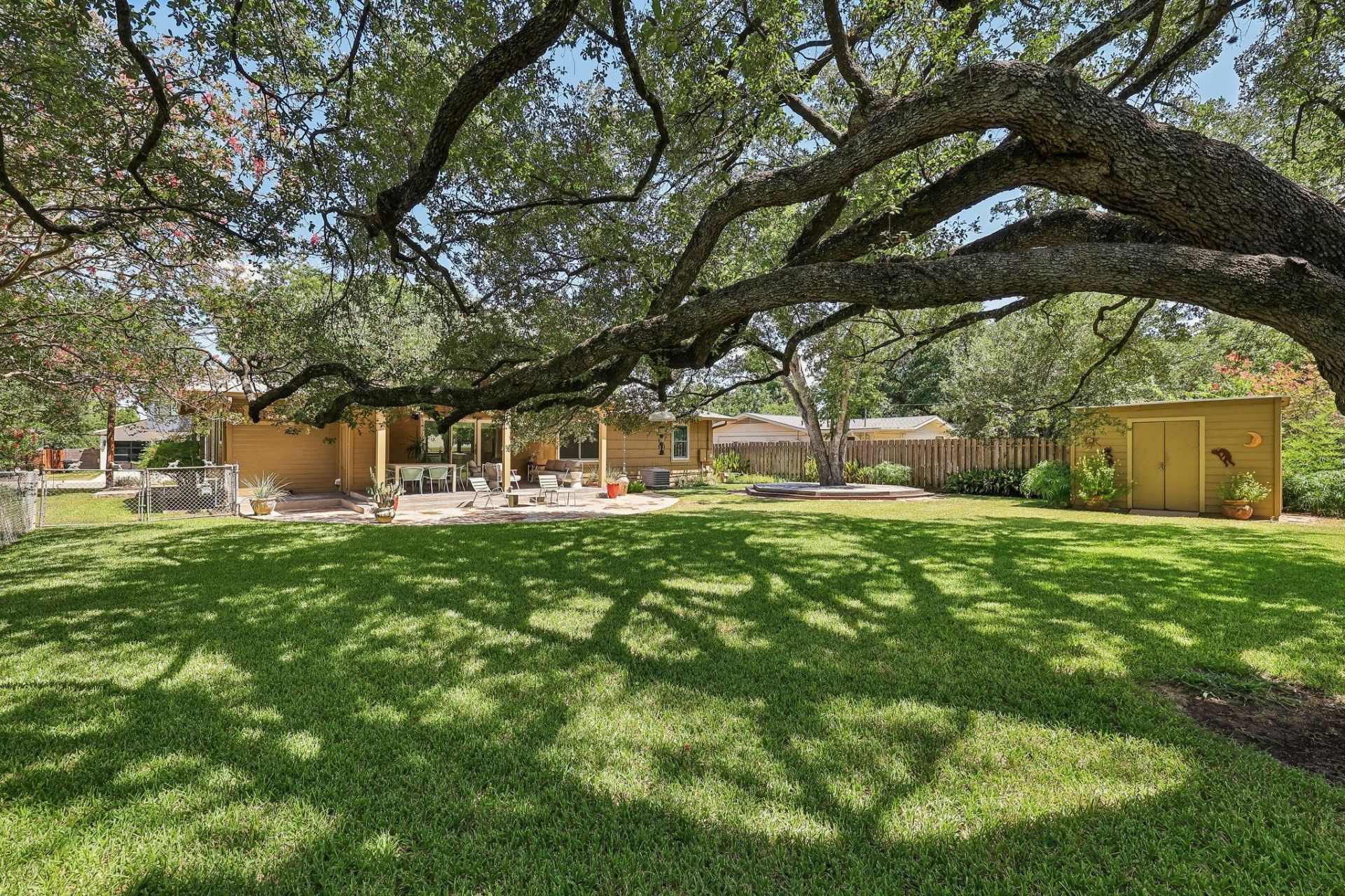 6308 Nasco Dr, Austin, TX 78757 Main Photo