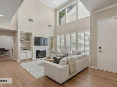 6353 Southpoint Drive, Dallas, TX 75248