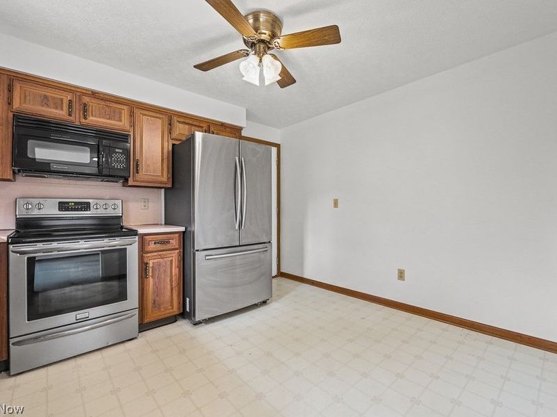 2642 Blake Road, Wadsworth, OH 44281 Photo 15