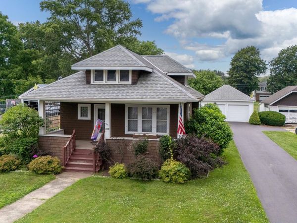 256 Mohawk Drive, Tribes Hill, NY 12177