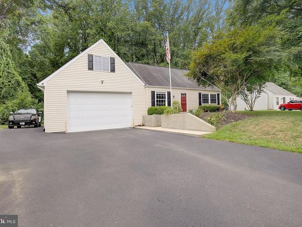 4305 CASSELL BOULEVARD , PRINCE FREDERICK, MD 20678