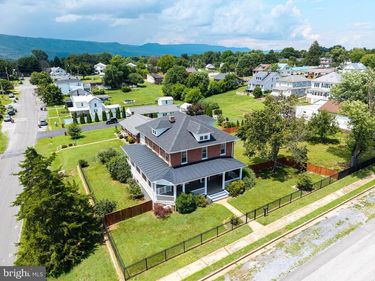 501 PENNSYLVANIA AVENUE , SHENANDOAH, VA 22849