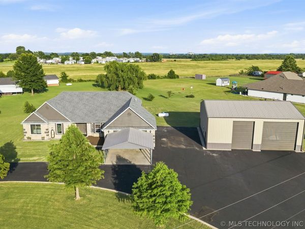 10015 S 4072 Road , Talala, OK 74080