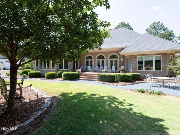 32 Lasswade Drive, Pinehurst, NC 28374
