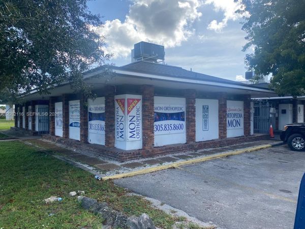 600 E 25th St , Hialeah, FL 33013