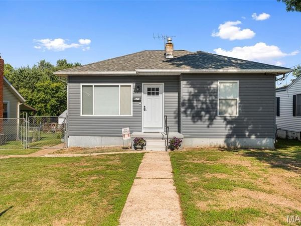 827 Woodrow Avenue, Festus, MO 63028