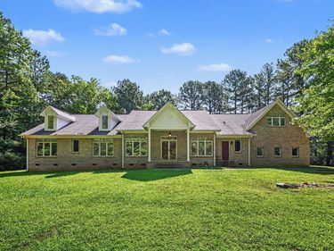 1021 Reaves Drive, Chapel Hill, NC 27516