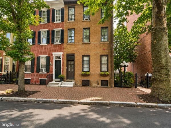 26 W UNION STREET, BURLINGTON, NJ 08016