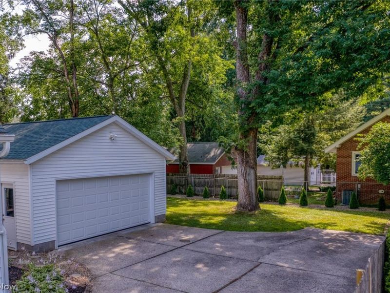 272 S Hawkins Avenue, Akron, OH 44313 Photo 3