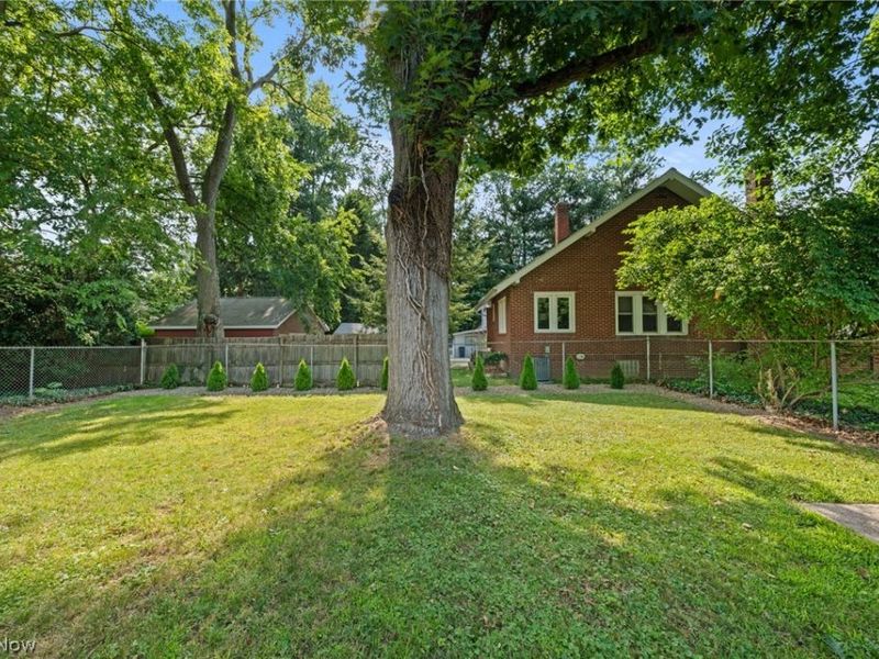 272 S Hawkins Avenue, Akron, OH 44313 Photo 4