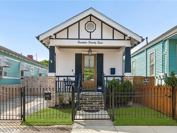 1424 MONROE Street, New Orleans, LA 70118