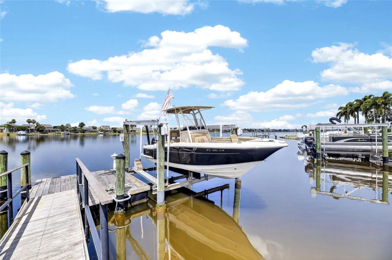 5216 Point Harbor Lane, Apollo Beach, FL 33572 Photo