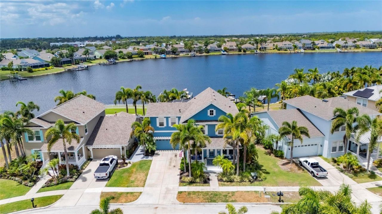 5216 Point Harbor Lane, Apollo Beach, FL 33572 Photo