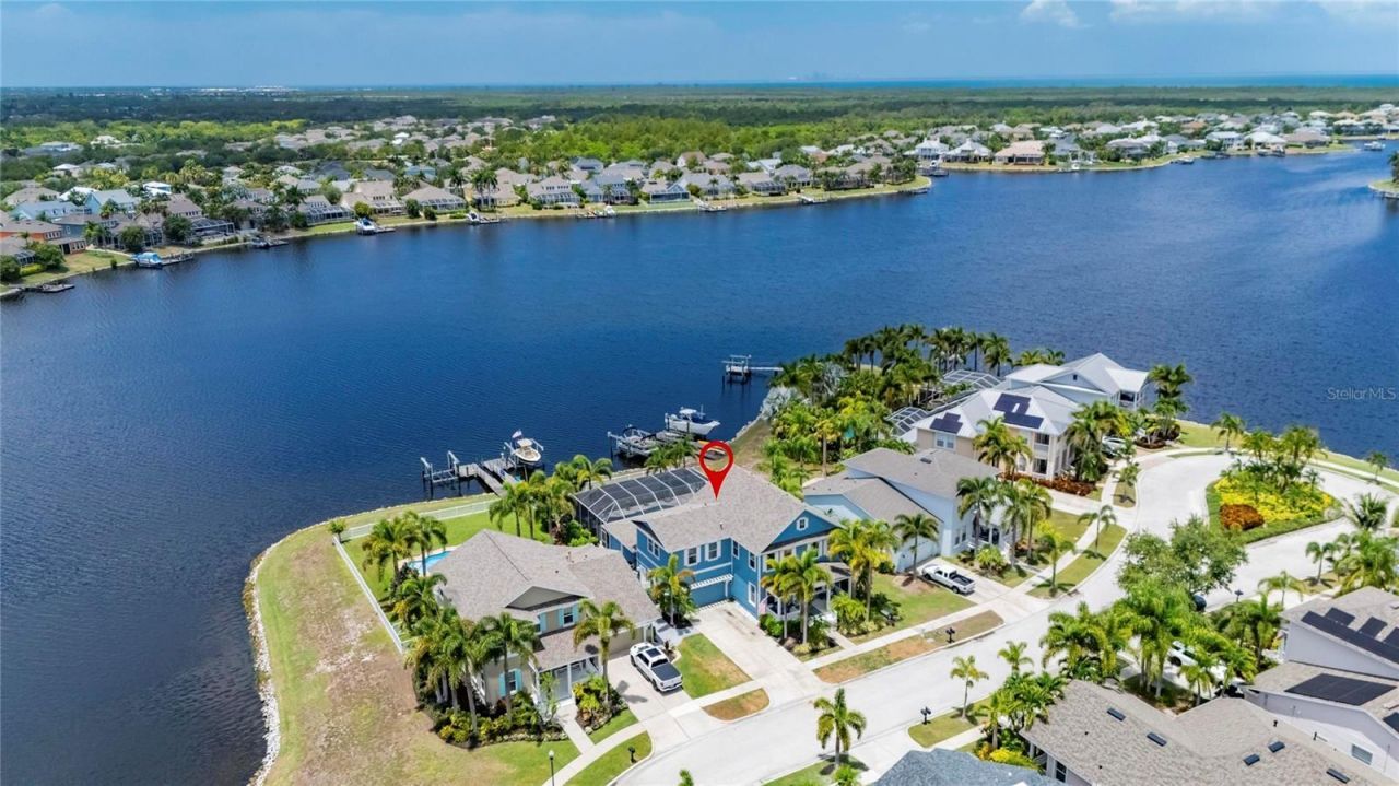 5216 Point Harbor Lane, Apollo Beach, FL 33572 Photo