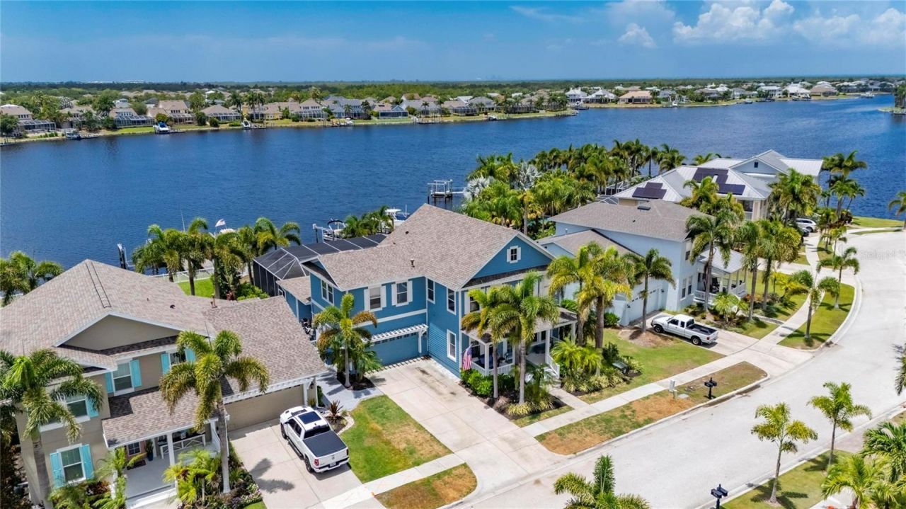 5216 Point Harbor Lane, Apollo Beach, FL 33572 Photo