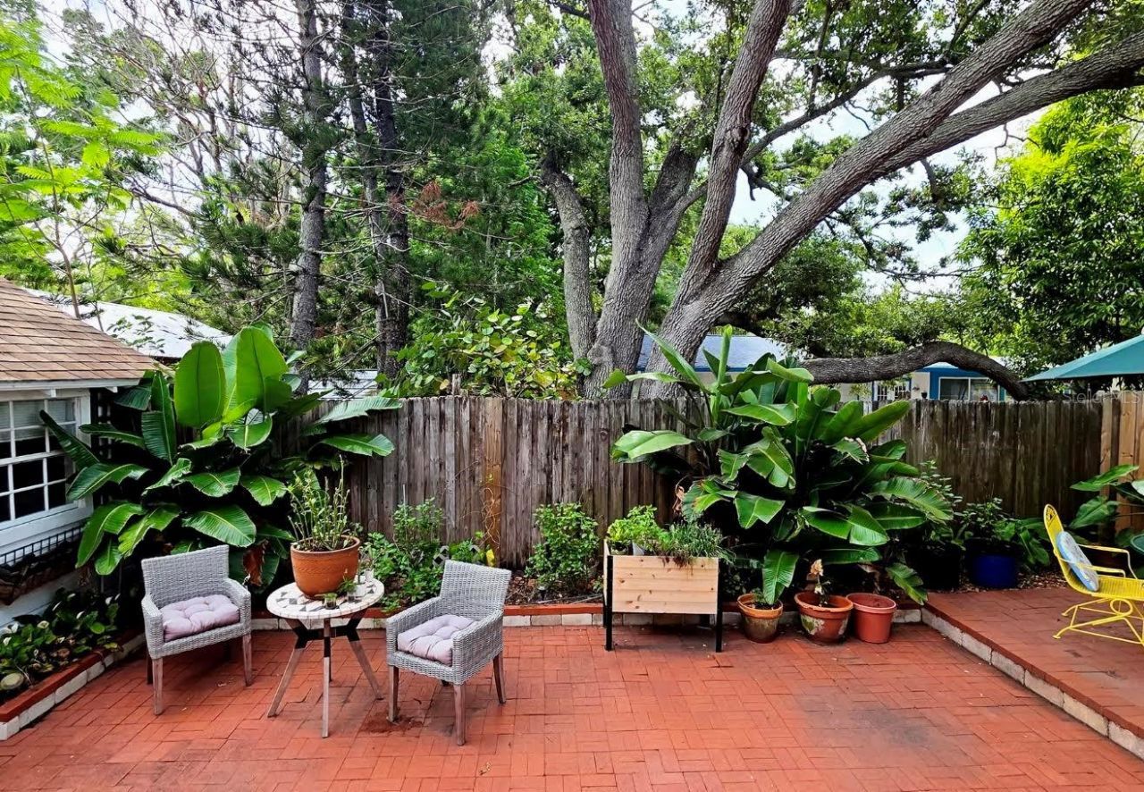 2310 Hickory Avenue, Sarasota, FL 34234 Photo