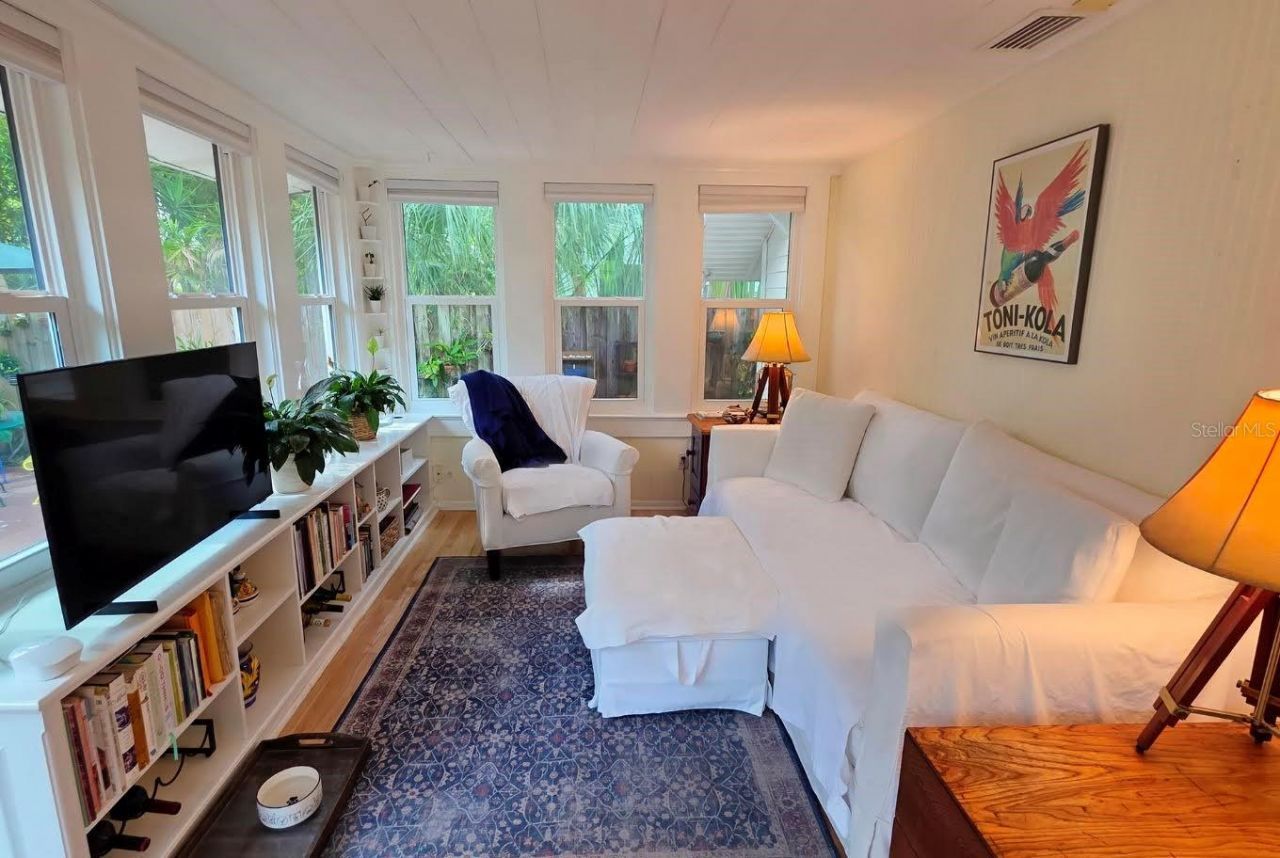 2310 Hickory Avenue, Sarasota, FL 34234 Photo