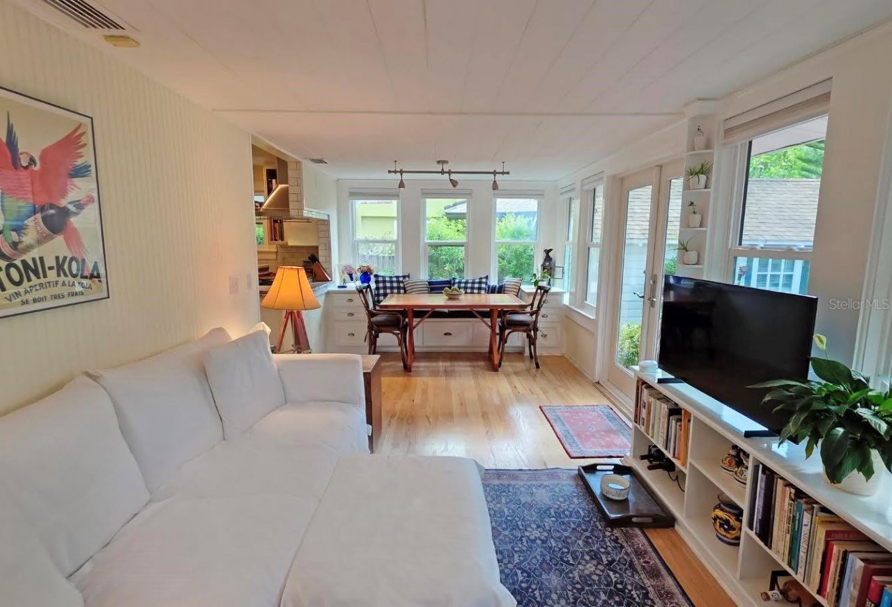 2310 Hickory Avenue, Sarasota, FL 34234 Photo