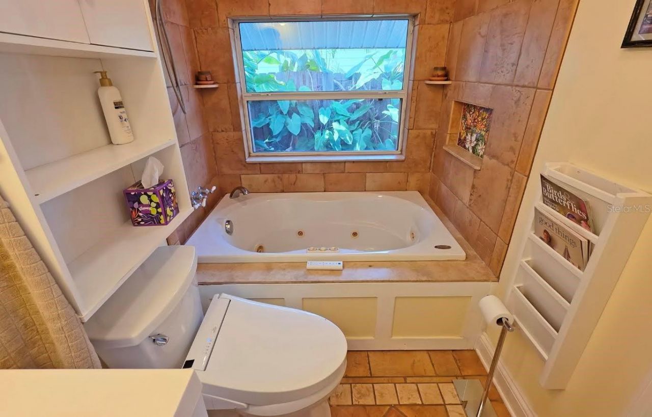 2310 Hickory Avenue, Sarasota, FL 34234 Photo