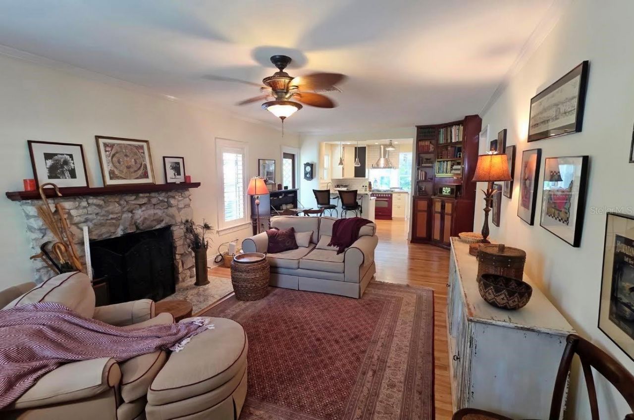 2310 Hickory Avenue, Sarasota, FL 34234 Photo