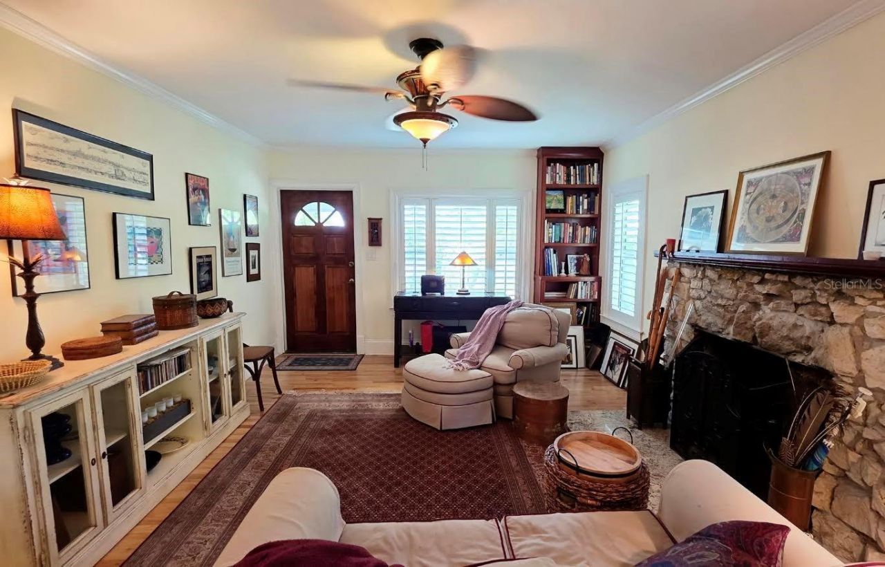 2310 Hickory Avenue, Sarasota, FL 34234 Photo