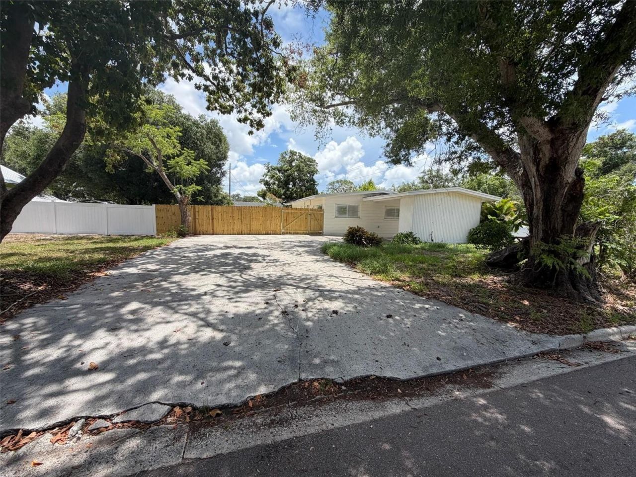 2612 9th , Bradenton, FL 34205 Photo