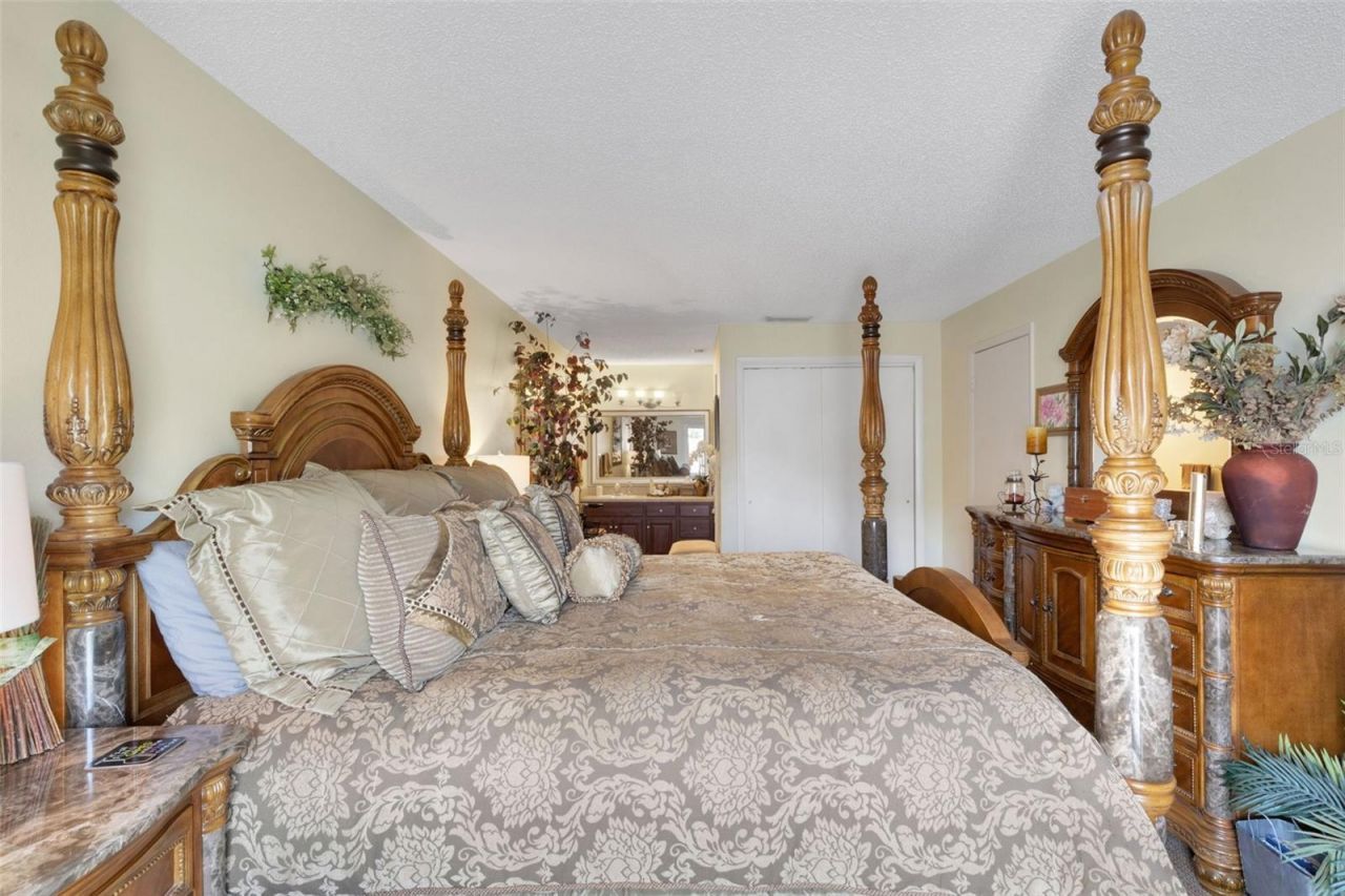 4223 Oak Loop , Unit 49, Mulberry, FL 33860 Photo