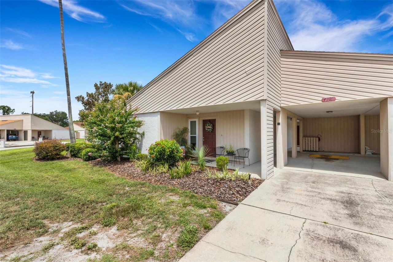 4223 Oak Loop , Unit 49, Mulberry, FL 33860 Photo