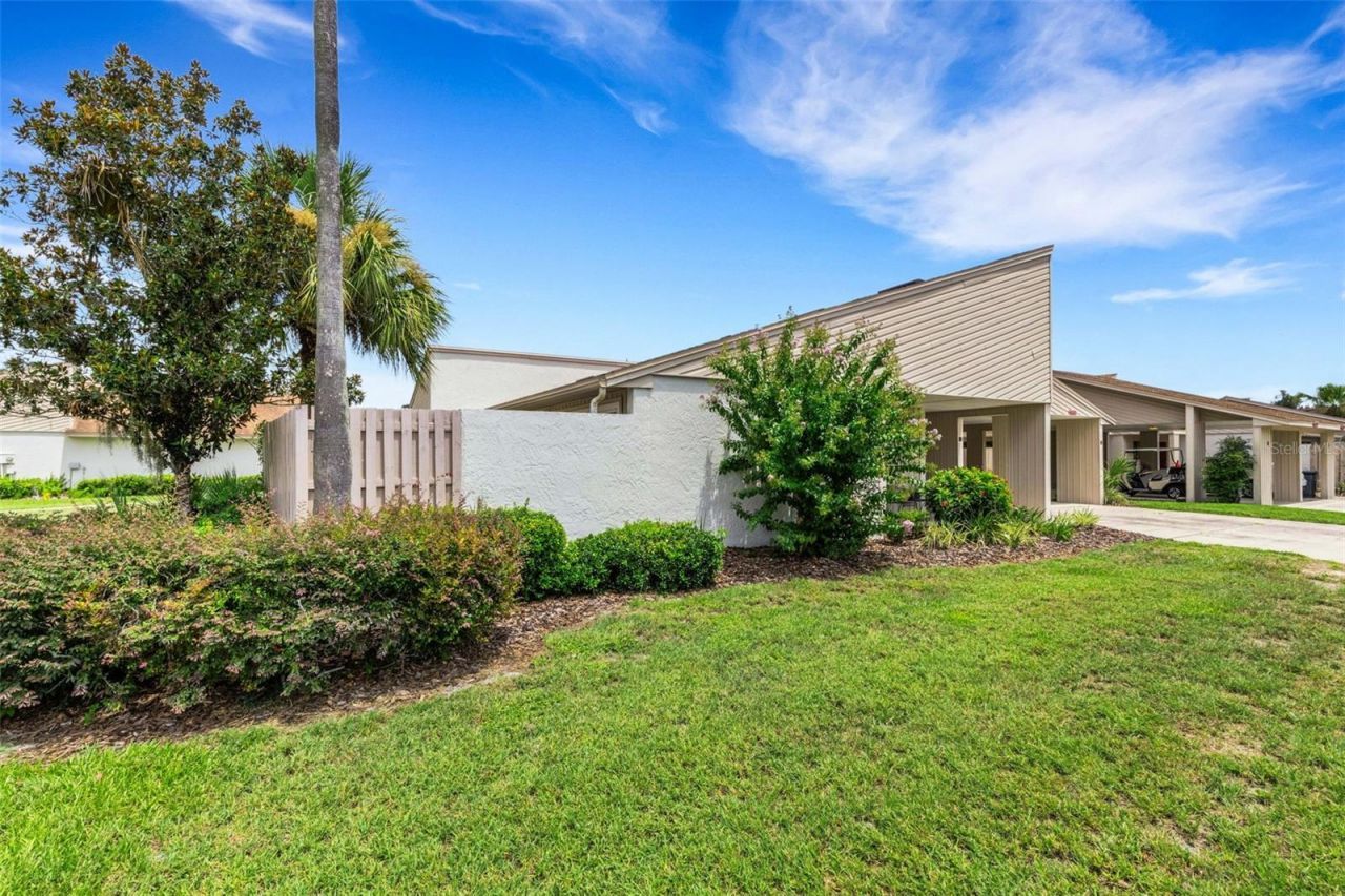 4223 Oak Loop , Unit 49, Mulberry, FL 33860 Photo