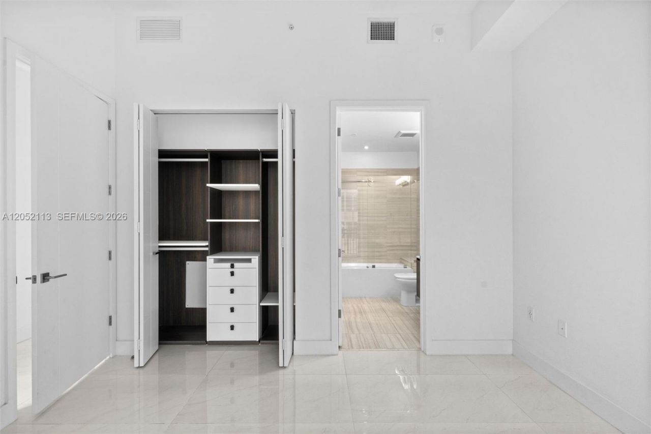 301 Altara Ave , Unit 205, Coral Gables, FL 33146 Photo